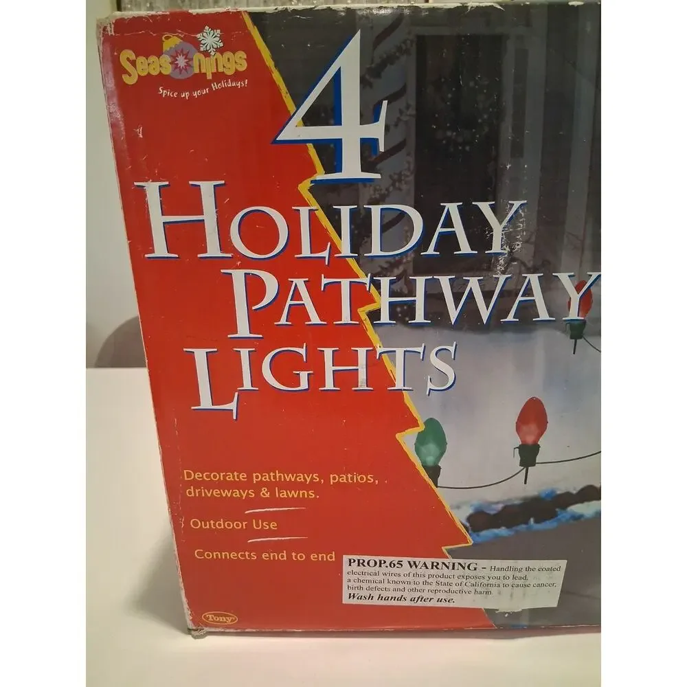 Open Box Vintage Seasons Holiday 4 Pathway Lights Multi Color Christmas Lawn